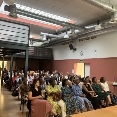 6 Full Room